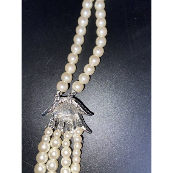 Art Deco Style multi Strand Faux Pearl And Rhinestone Wedding Necklace - Picture 6 of 8